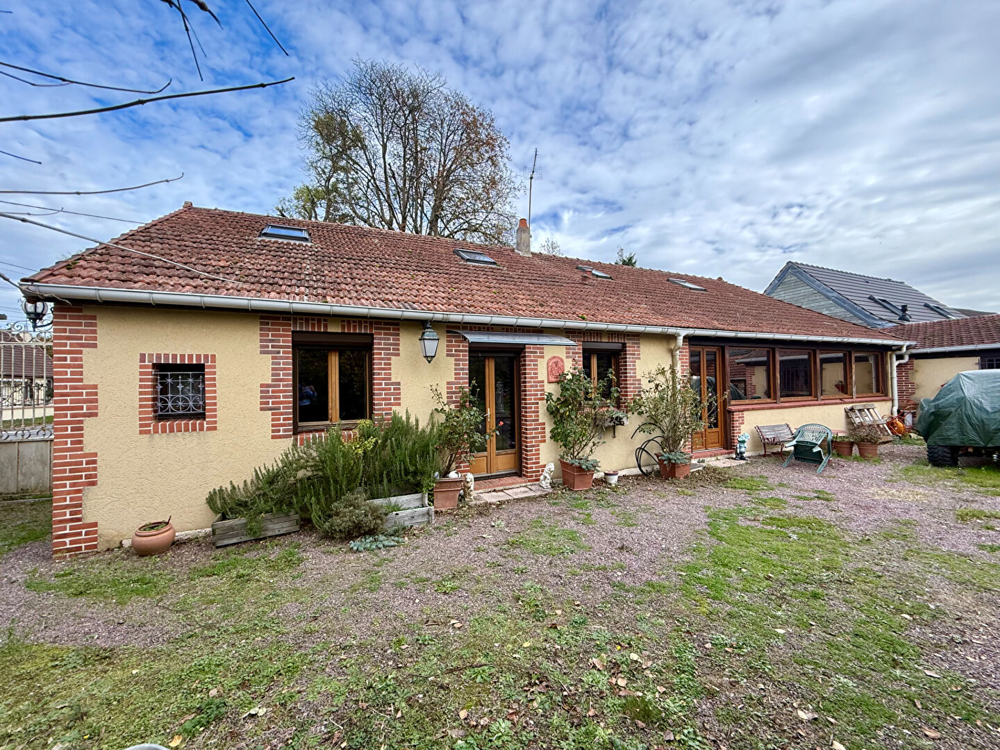 Agence immobilière de GROUPE JBL (ACI) - ACI IMMOBILIER CHAUMONT EN VEXIN