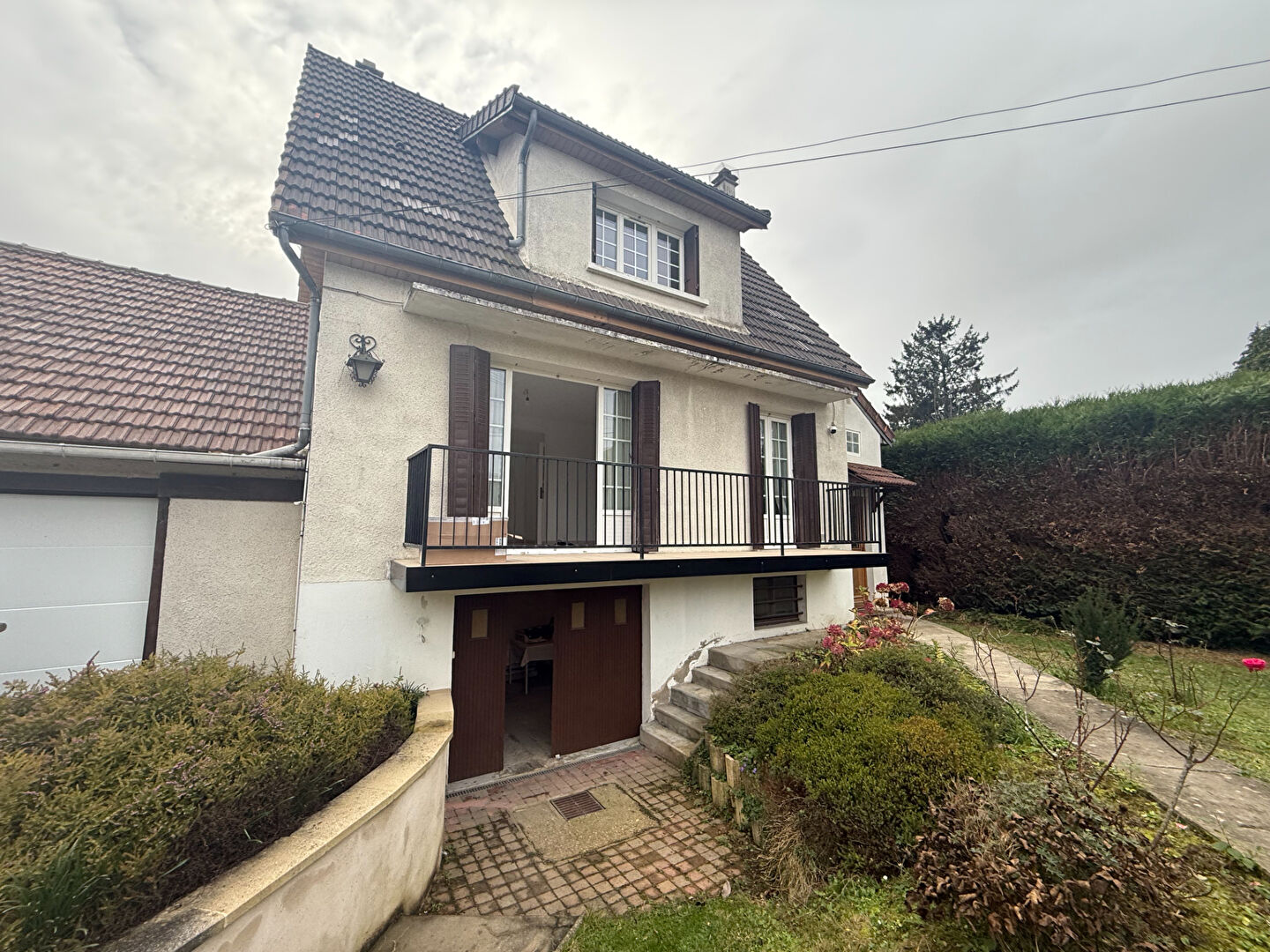 Photo Maison DIRECT N1 A 11 KM DE BORNEL image 1/5