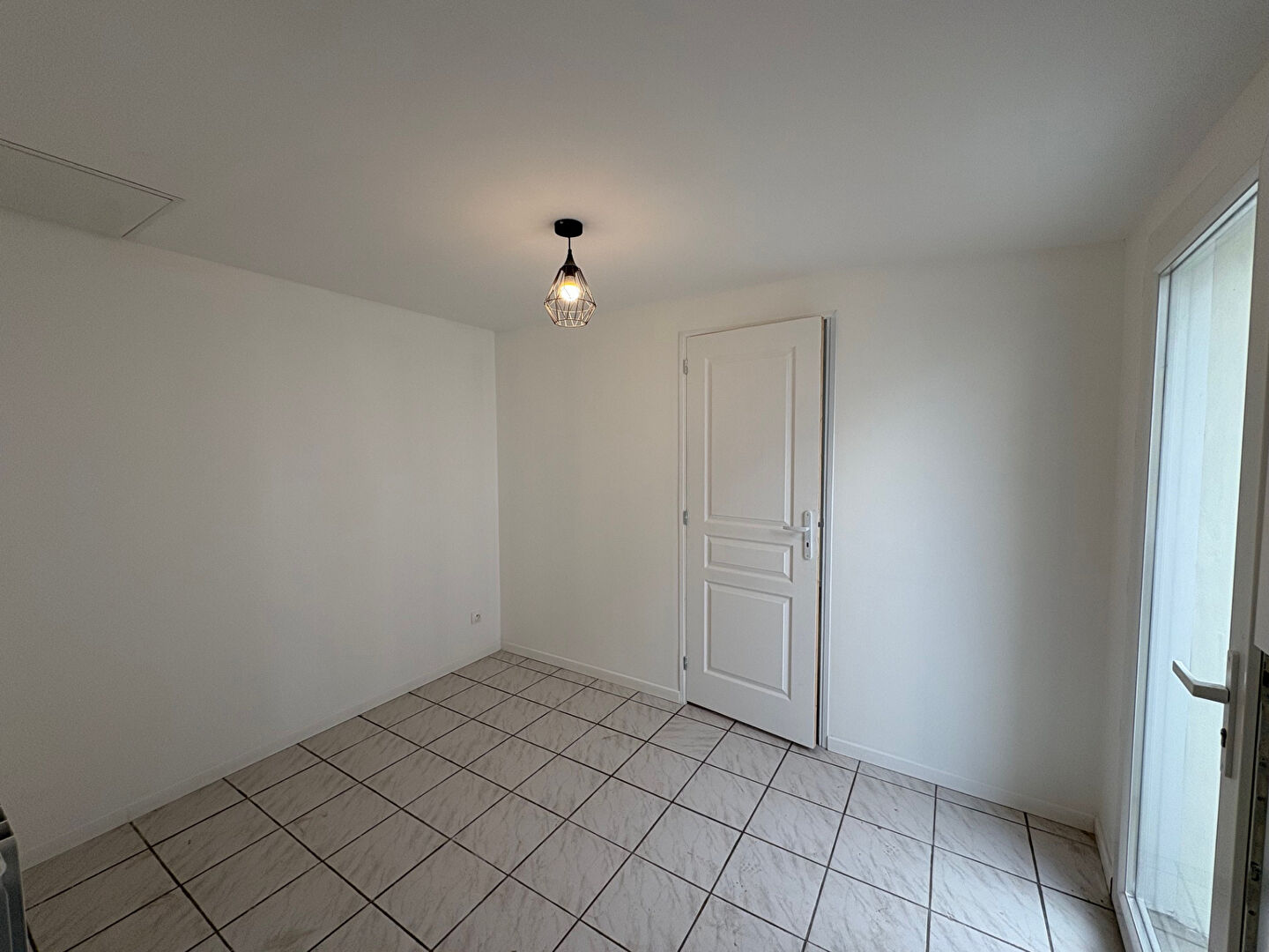 Photo Maison Meru 2 pièce(s) image 2/4