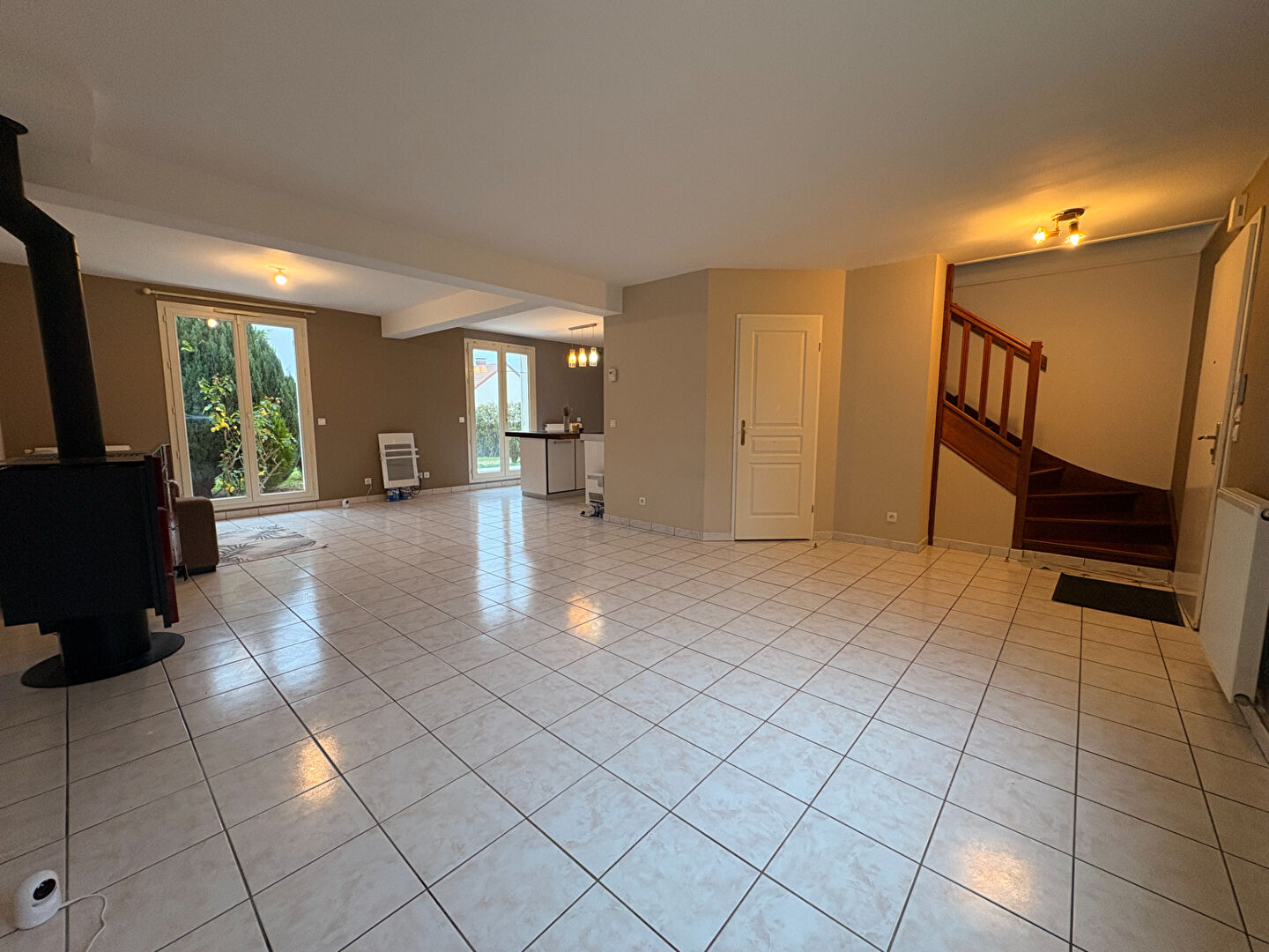 Photo Maison Meru 6 pièce(s) 125 m2 image 2/6