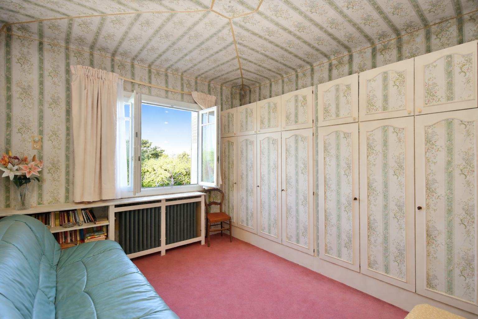 CHATOU EN LISIERE DU VESINET – CHARMANTE MAISON DE 144 M² – TERRAIN 699M²