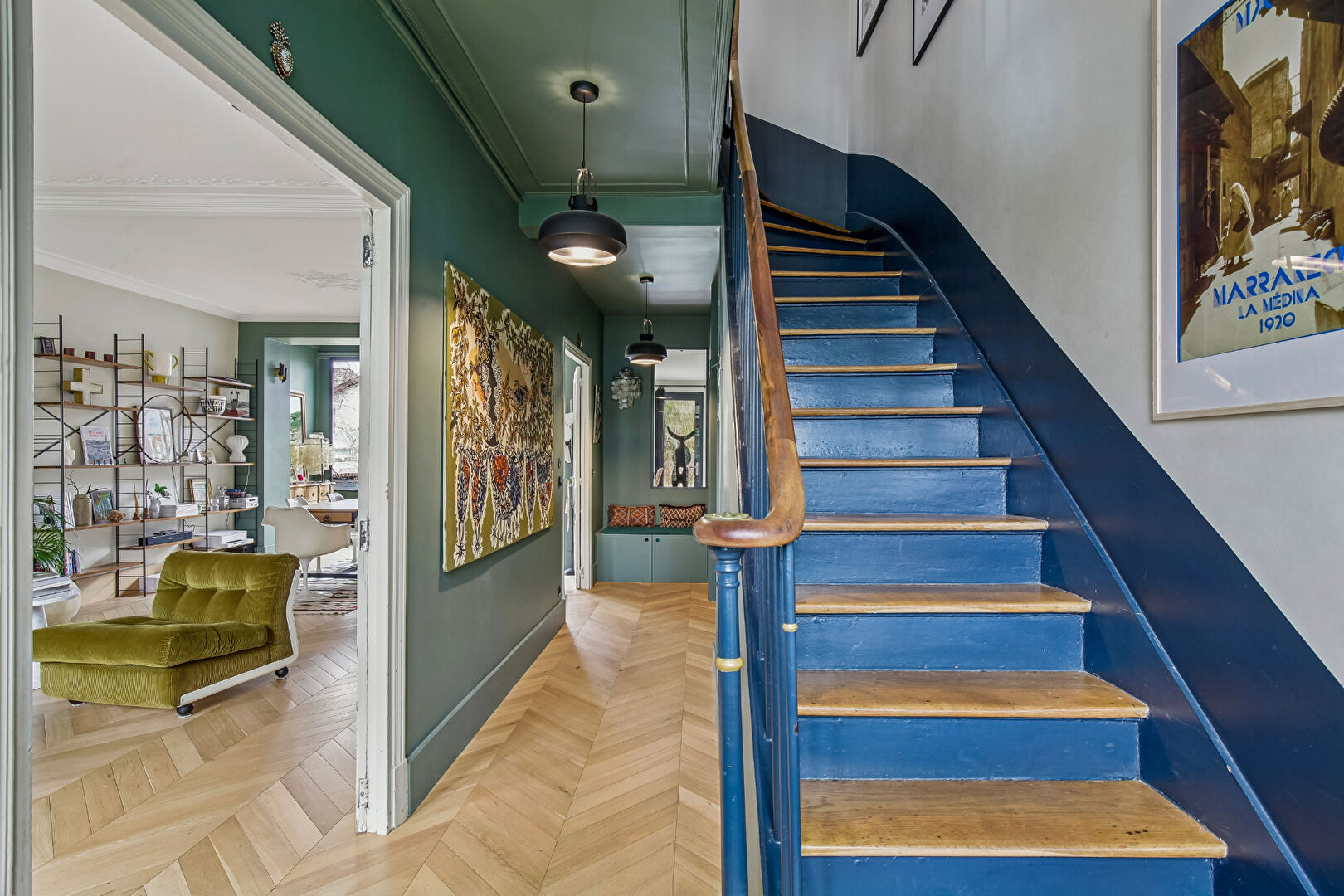 BAS DE CHATOU – HYPER CENTRE – CHARMANTE MAISON MANSART DE 1890 – 5 CHAMBRES – TERRAIN 489 M²4 MN RER