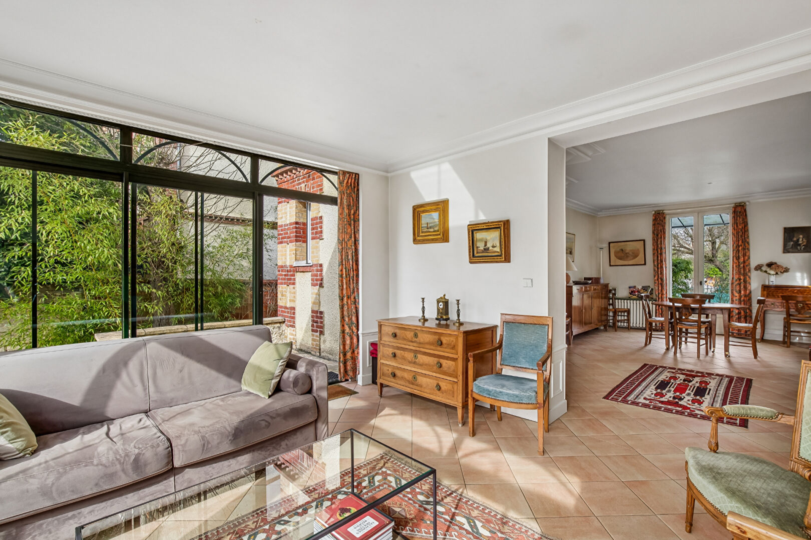 LE VESINET – MAISON DE CHARME – 6 CHAMBRES – 155 M² AU SOL – TERRAIN 572 M² – 5 mn RER