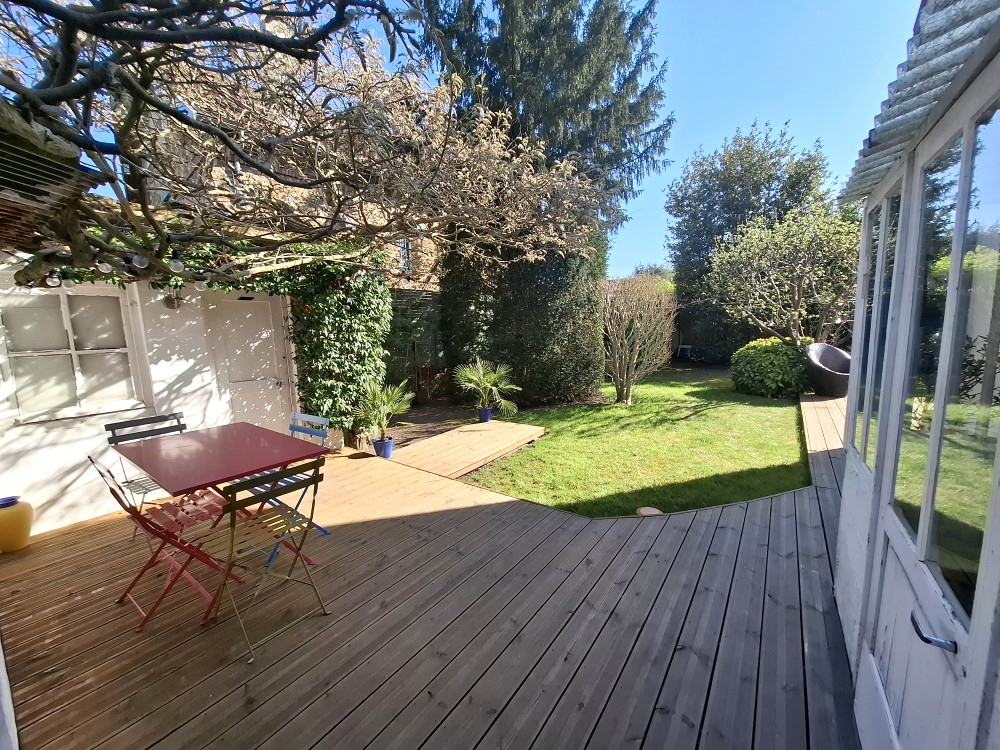 Croissy Sur Seine  maison de 135 m² sur terrain de 585 m²