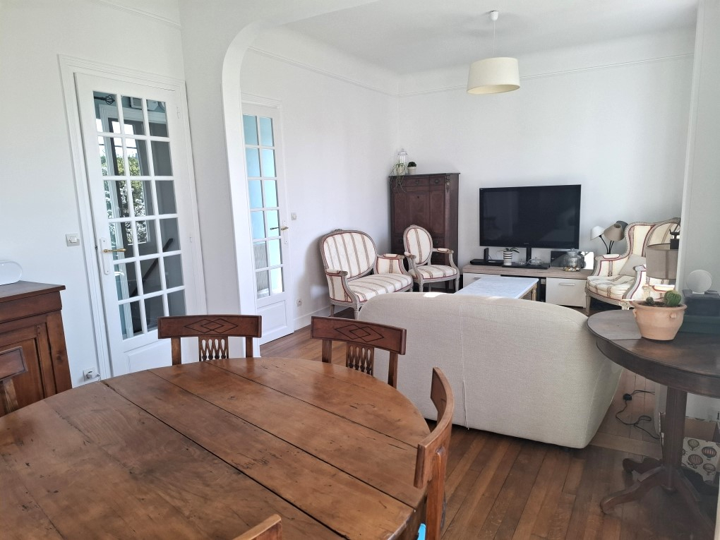 Croissy Sur Seine  maison de 135 m² sur terrain de 585 m²