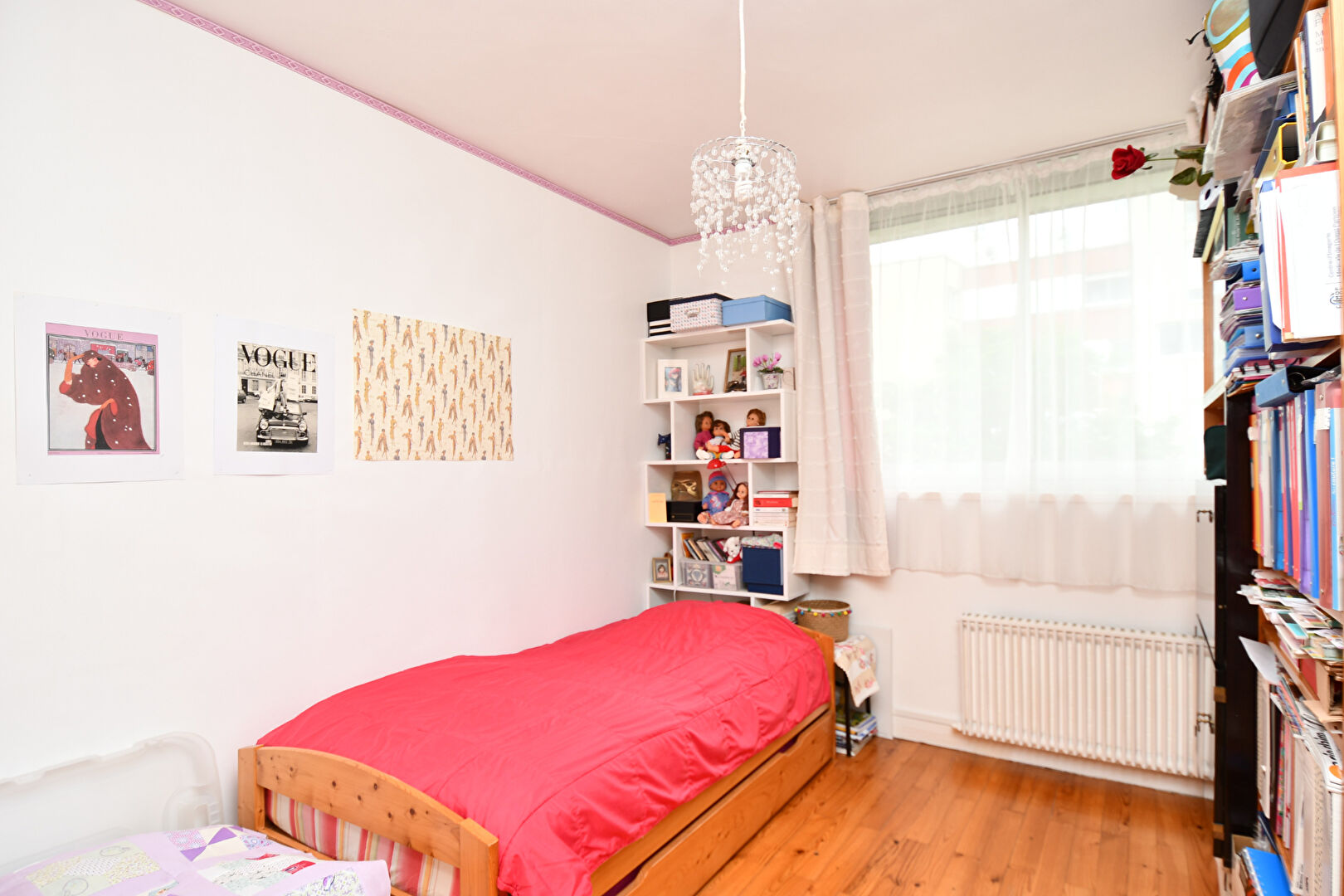 Appartement  situé  à CHATOU de 3 pièces  avec une vue panoramique et un box de 18 m²