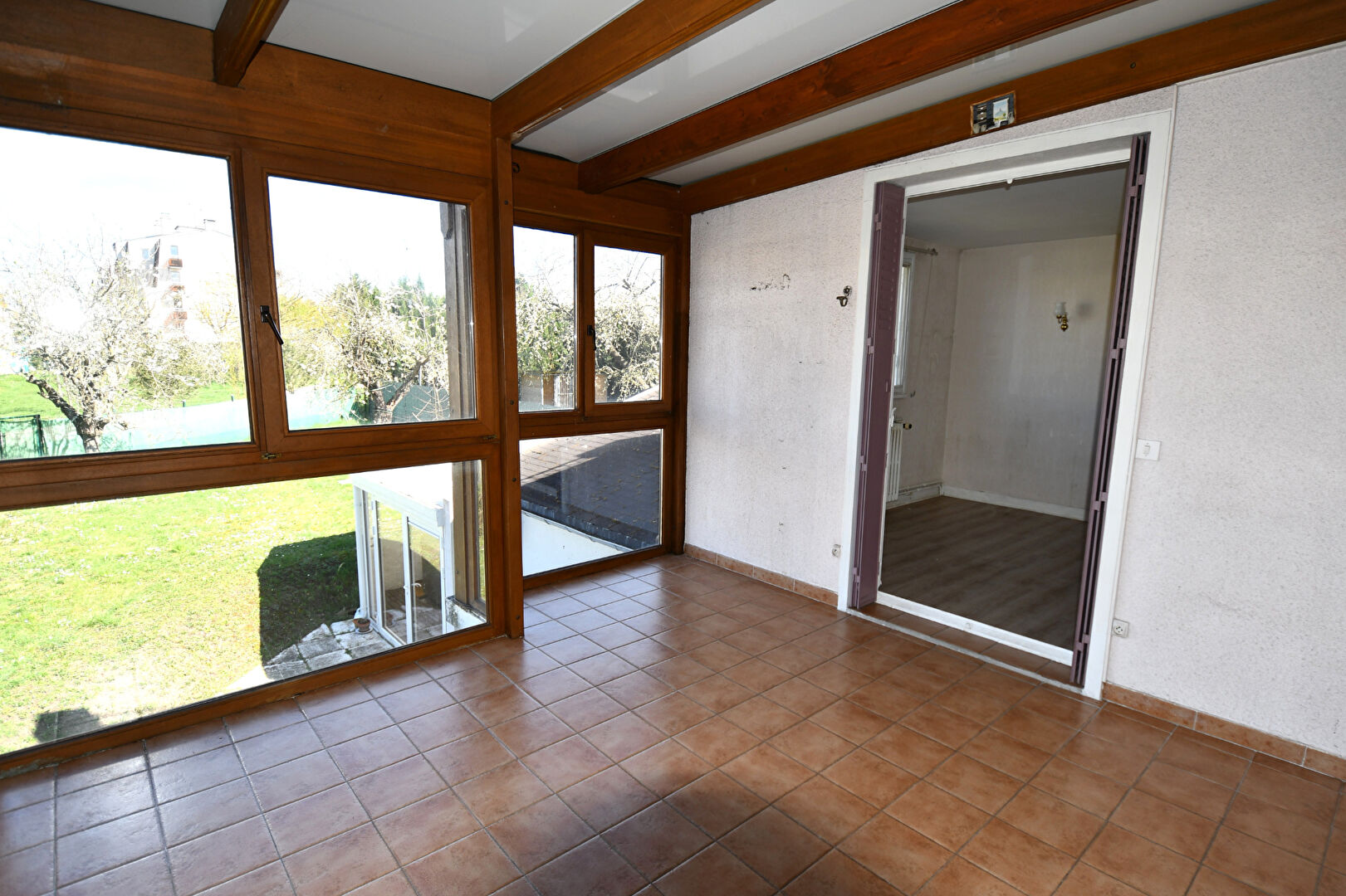 Maison située à Chatou avec 4 chambres sur 535m² de terrain