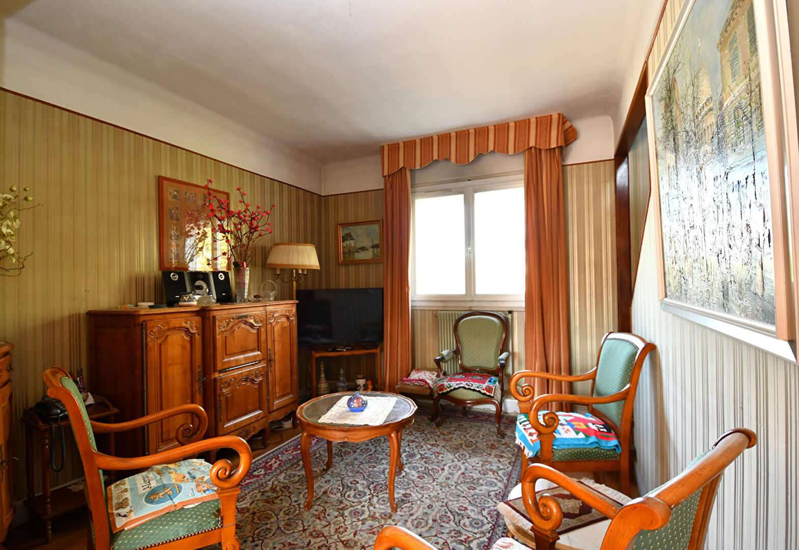 Maison située à Chatou de 93 m² avec 3 chambres  sur un terrain de 320 m²