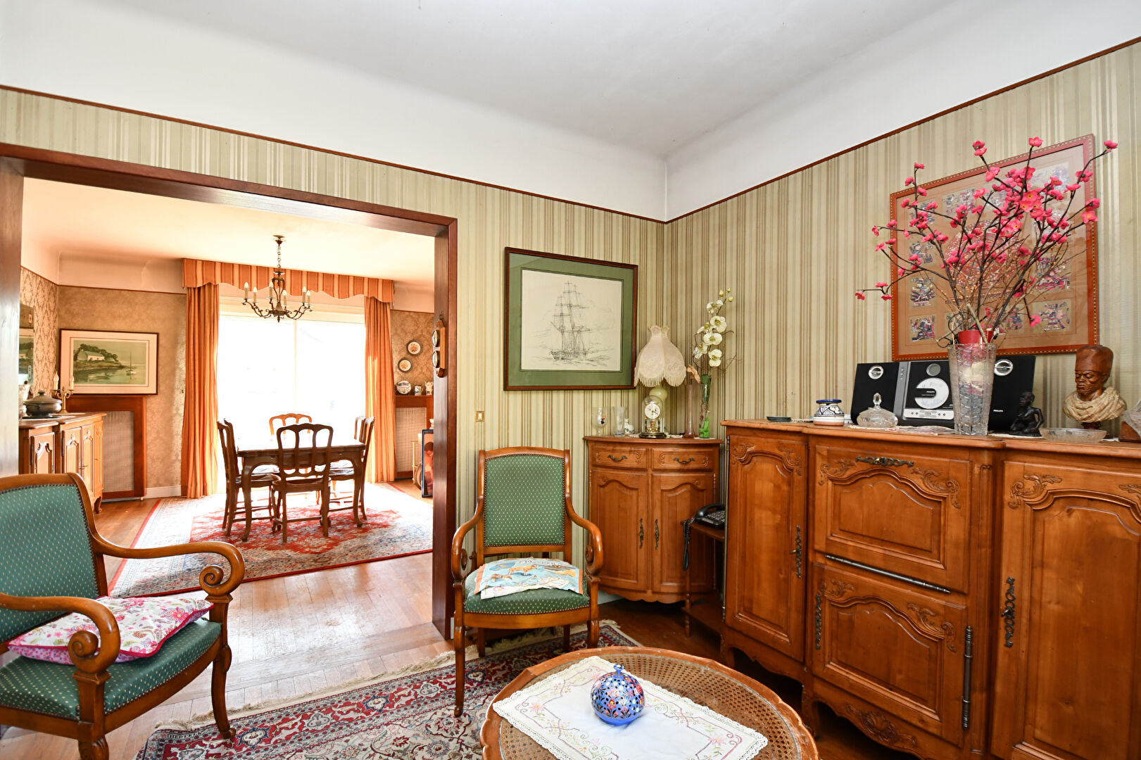 Maison située à Chatou de 93 m² avec 3 chambres  sur un terrain de 320 m²