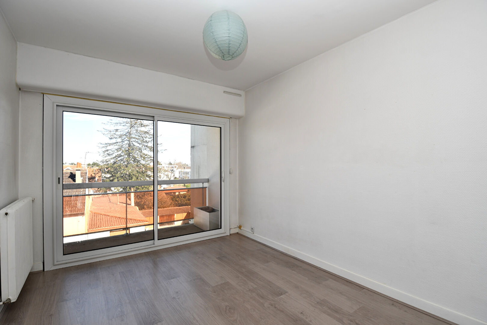 Appartement situé à Croissy-sur-Seine de 91 m² avec 3 chambres à 12 mn du RER et 3 mn du centre