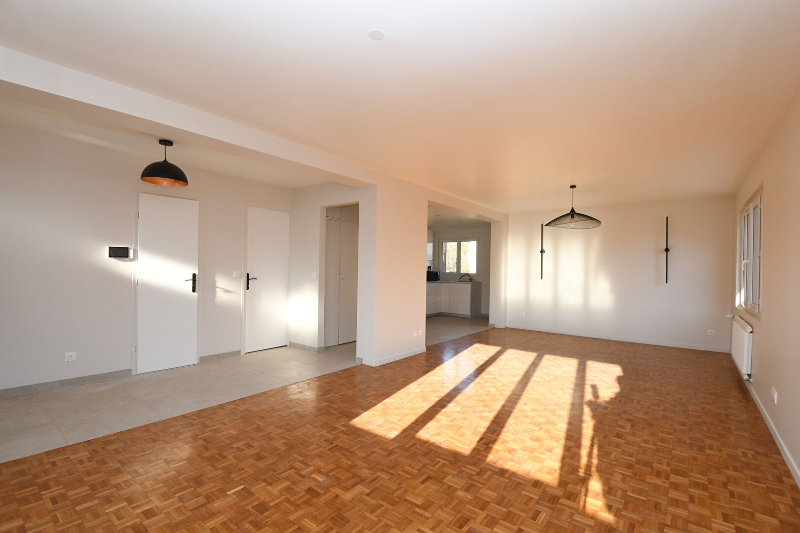 Appartement située à Chatou de 104 m² habitables avec un jardin de 232 m² environ