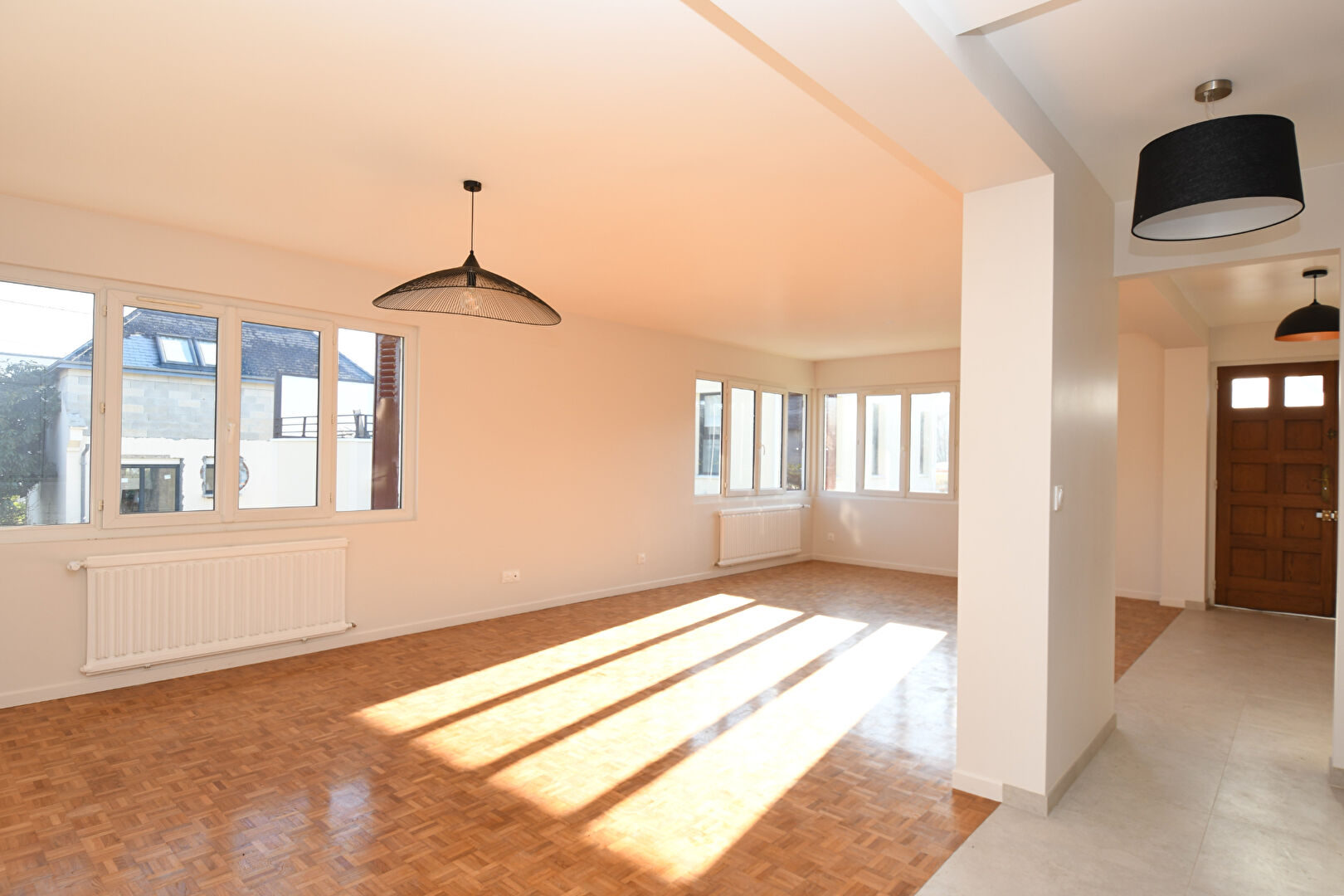 Appartement située à Chatou de 104 m² habitables avec un jardin de 232 m² environ