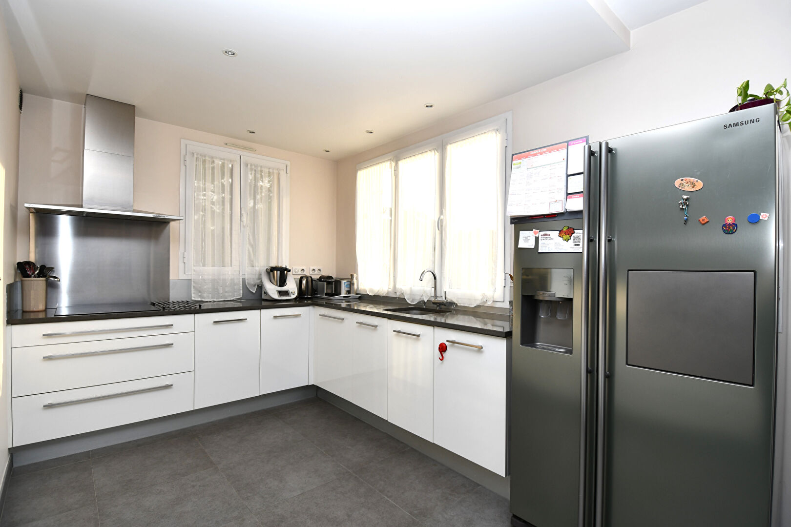 Maison située à Chatou  avec 4 chambres de 143 m² sur 510 m² de terrain
