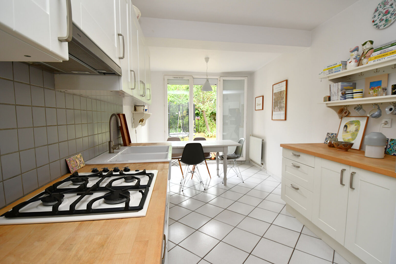 CHATOU Maison familiale d’environ 150 m²  au sol avec 4 chambres sur un terrain de 499 m²