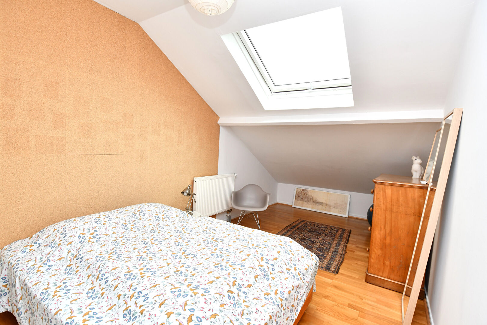 CHATOU Maison familiale d’environ 150 m²  au sol avec 4 chambres sur un terrain de 499 m²