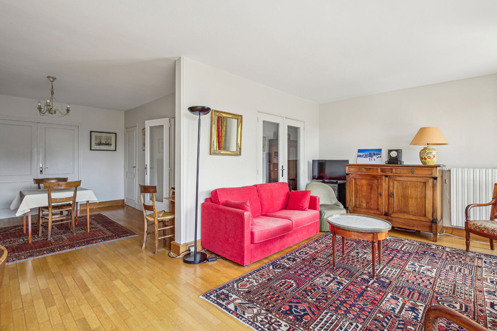 Appartement situé à Chatou de 114 m² avec 3 chambres terrasse et balcon