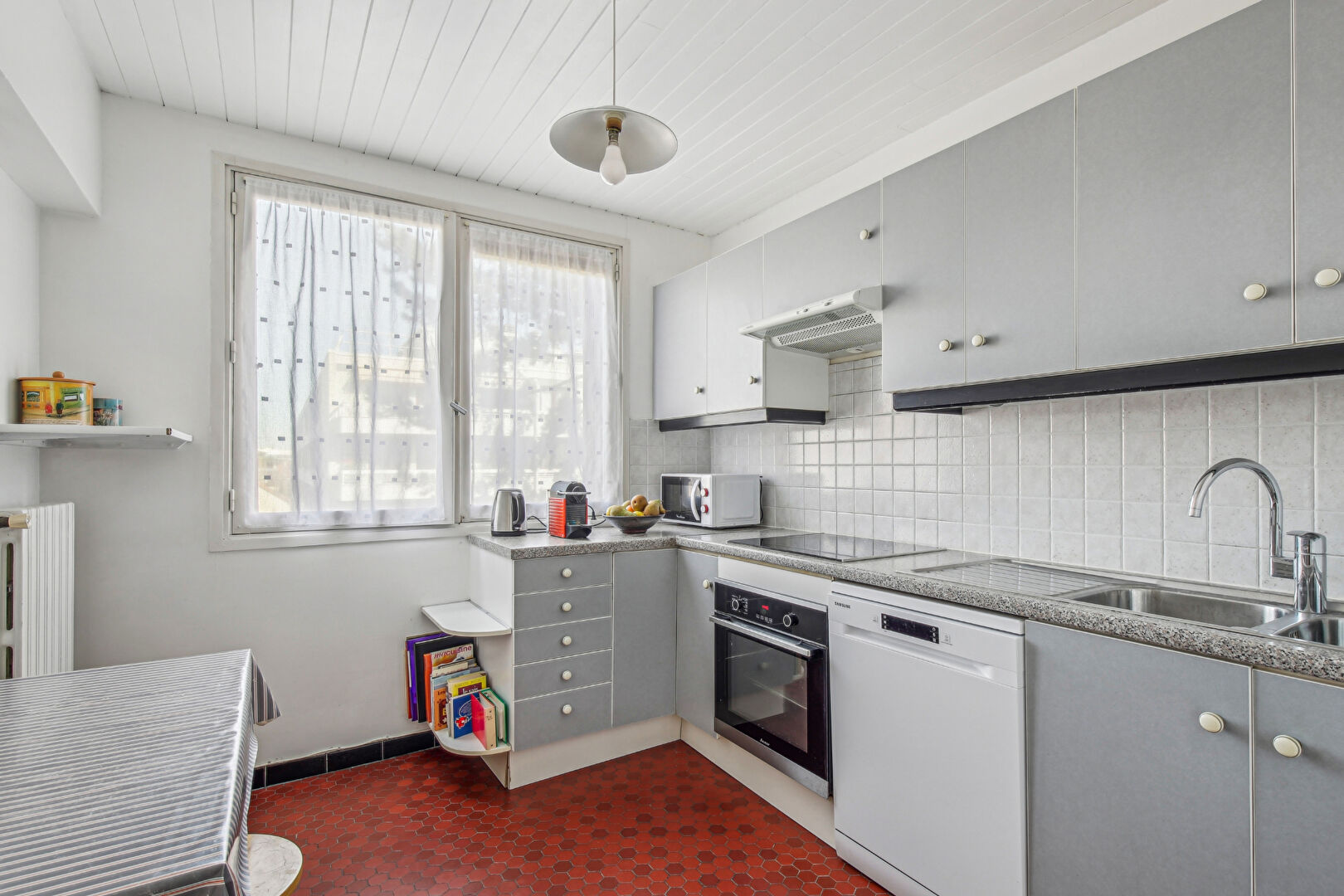 Appartement situé à Chatou de 114 m² avec 3 chambres terrasse et balcon