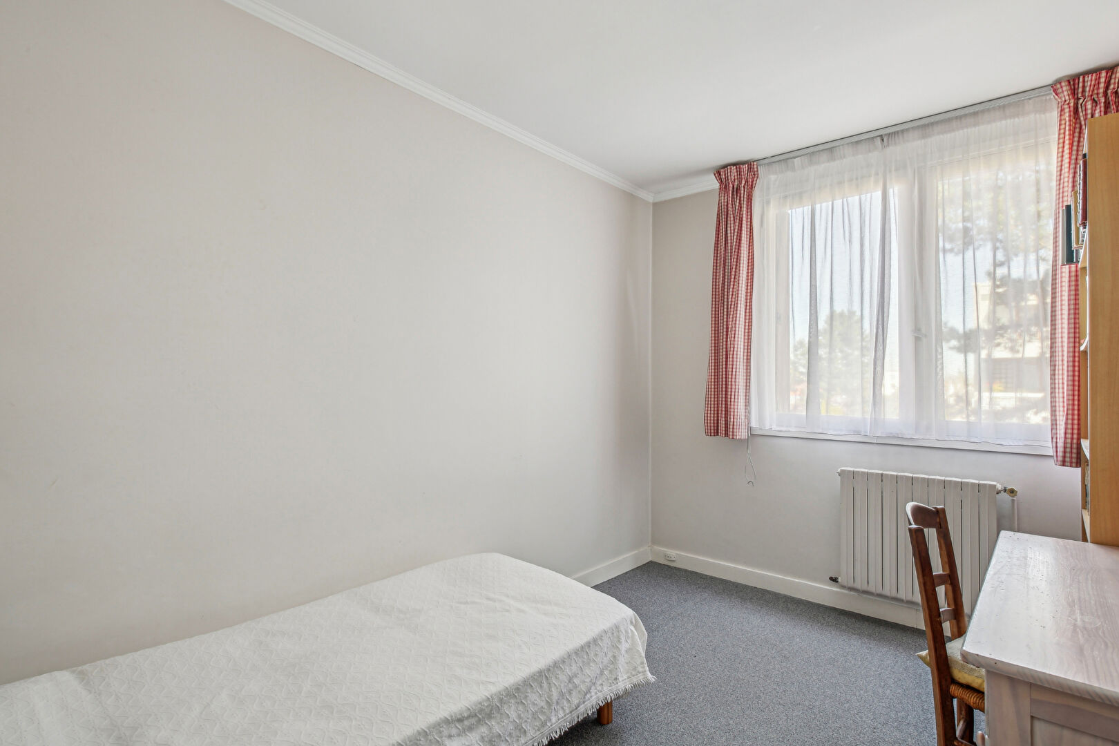 Appartement situé à Chatou de 114 m² avec 3 chambres terrasse et balcon