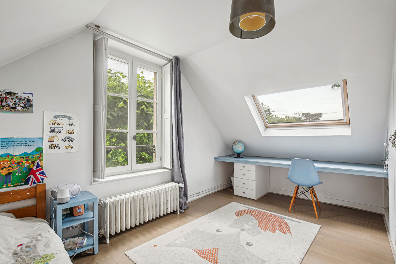 Maison longère située à CHATOU de 196 m² au sol avec 5 chambres à 10 mn du RER