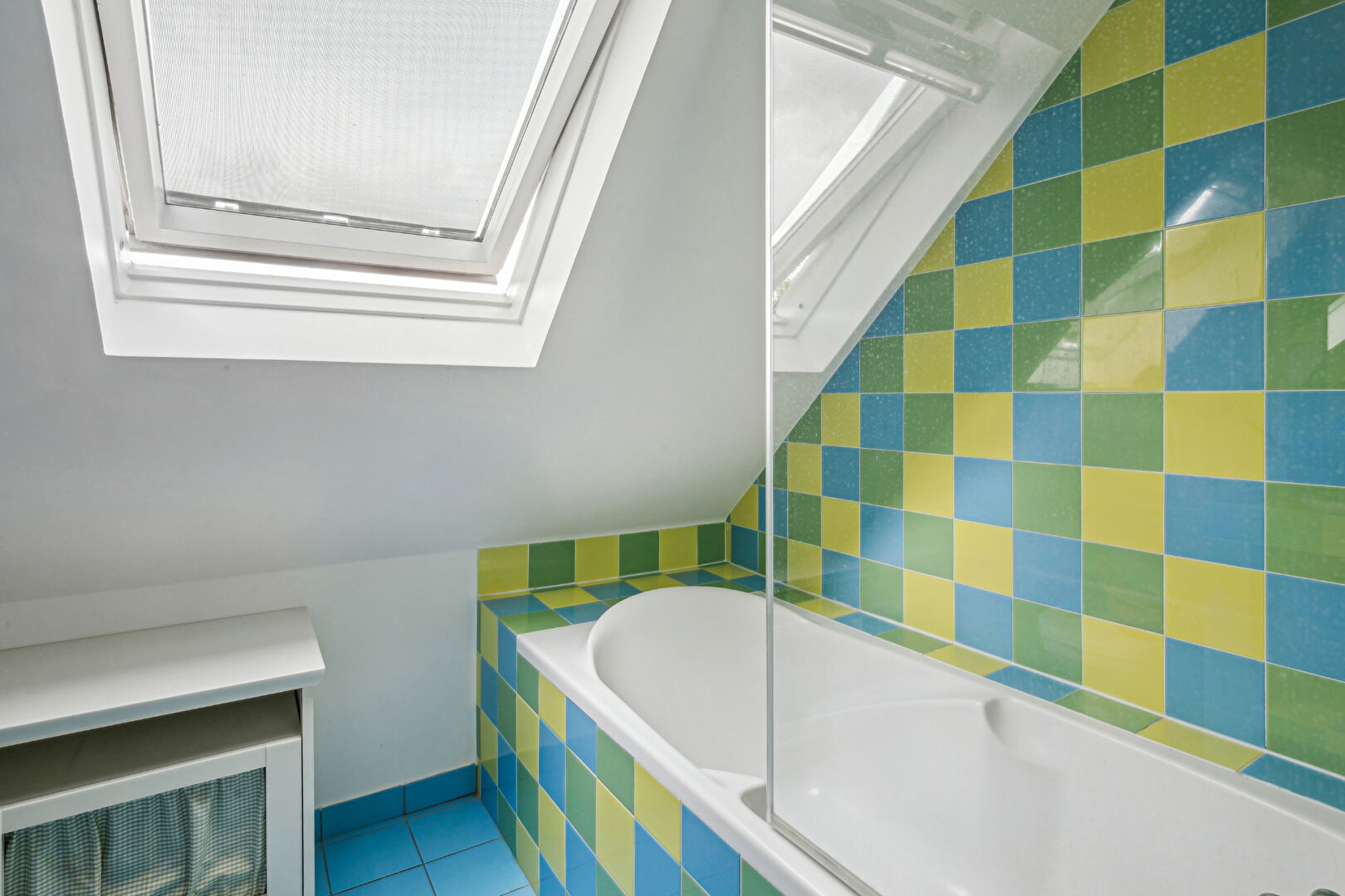 Maison longère située à CHATOU de 196 m² au sol avec 5 chambres à 10 mn du RER