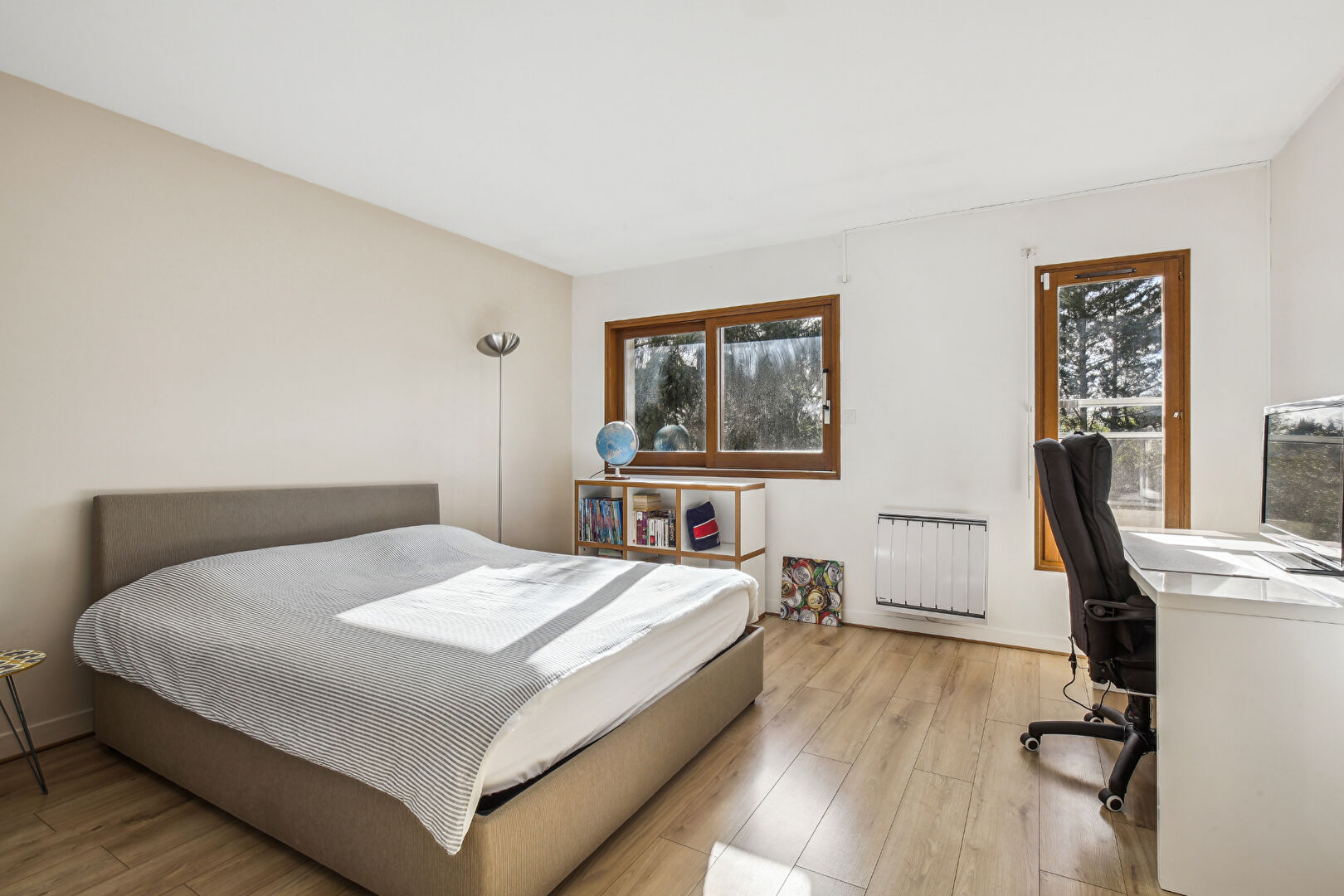Maison située à Chatou avec 5 chambres de 204.m2 sur un terrain de 951 m²