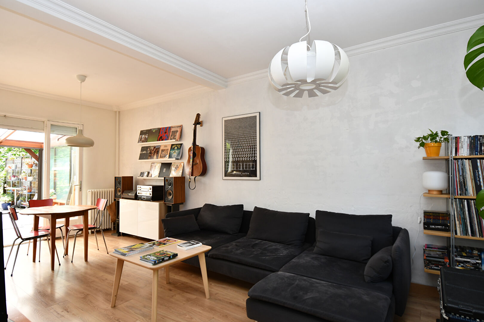 Maison située à CHATOU de 153 m² avec 4 chambres sur un terrain de 775 m²
