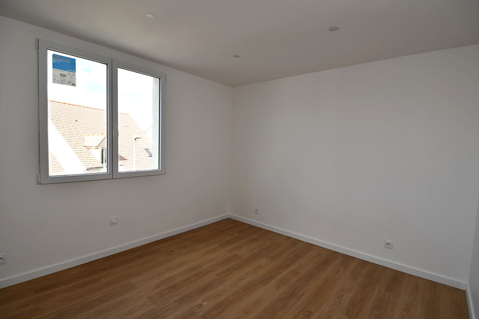 Carrières-sur-Seine – Maison rénovée 120 m² avec sous-sol et jardin