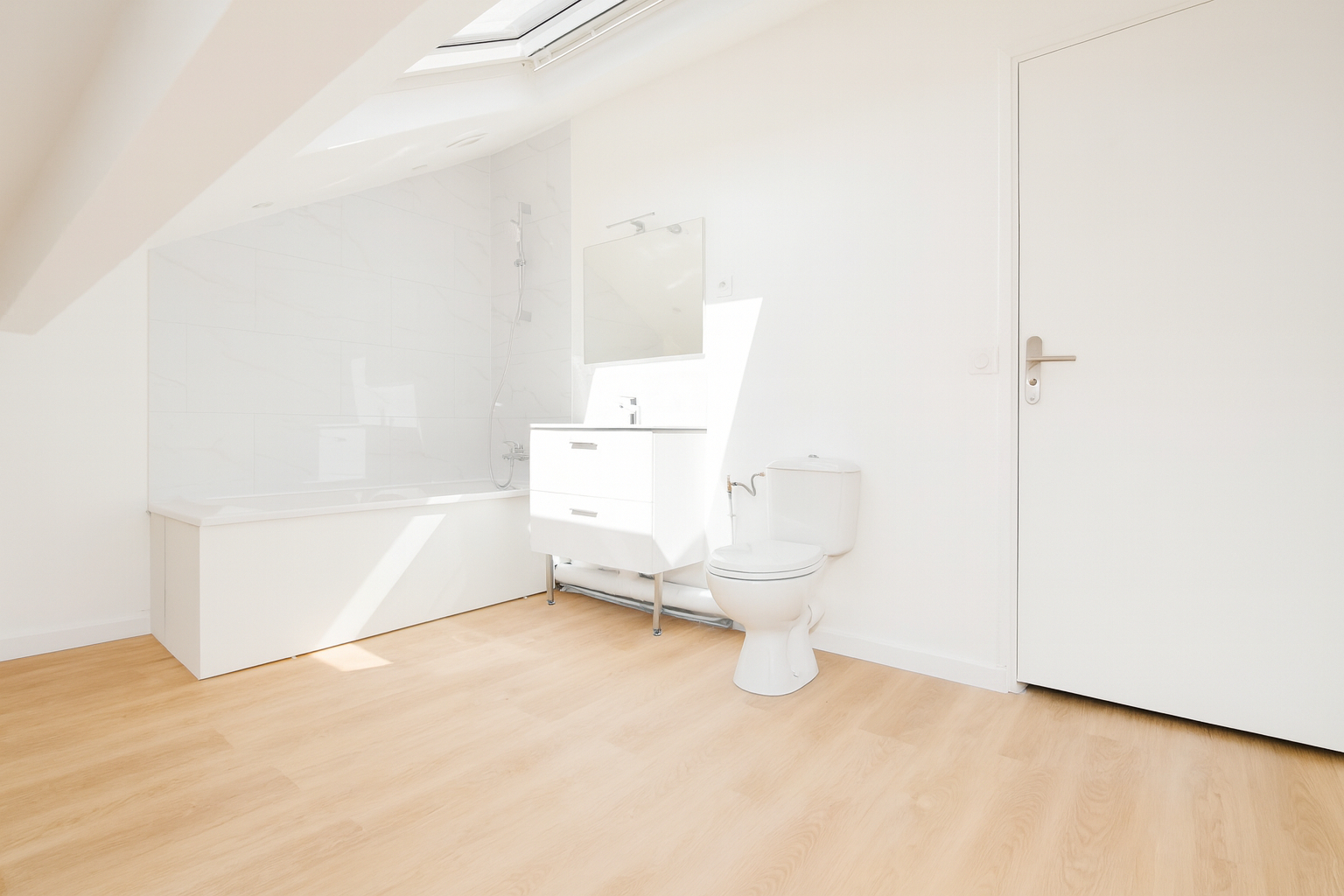 Carrières-sur-Seine – Maison rénovée 120 m² avec sous-sol et jardin