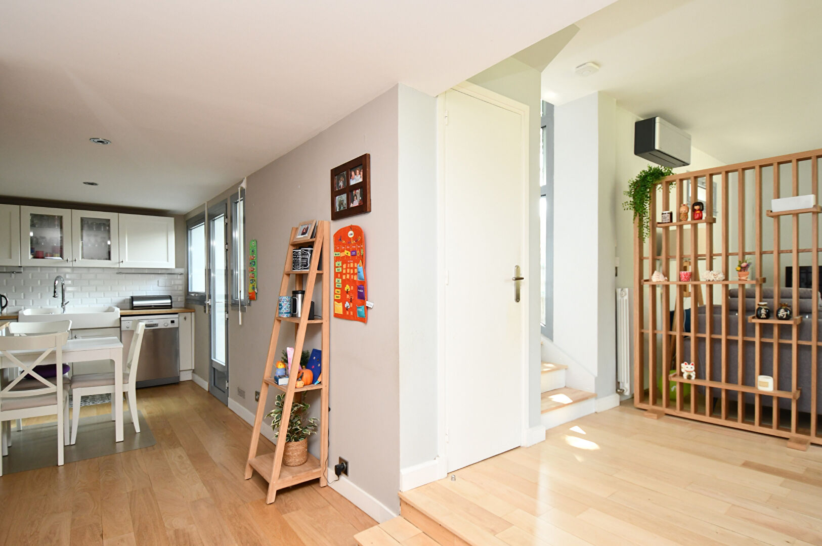 Maison située au VESINET de 140 m² avec 3 chambres sur terrain de 284 m²