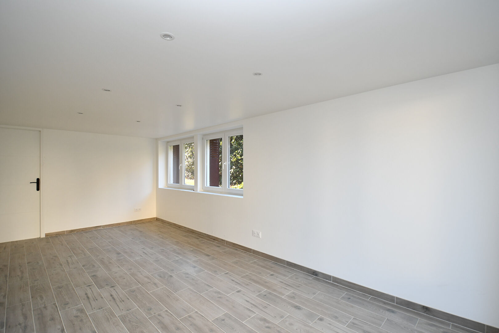 Maison située à Chatou de 164 m² habitables sur un terrain de 580 m² environ