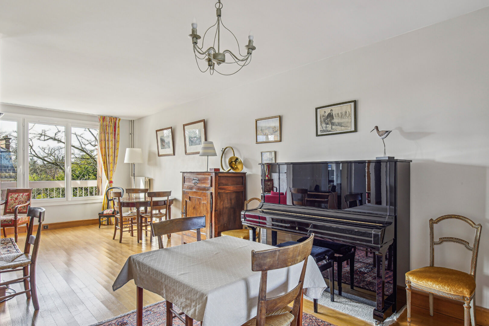 Chatou appartement familiale de 114 m² avec 3 chambres terrasse et balcon