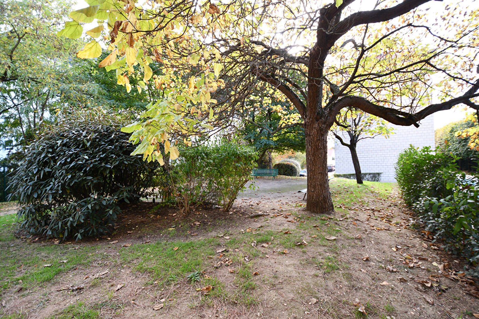 CHATOU appartement 3 pièces de 51.02  m² avec 2 chambres