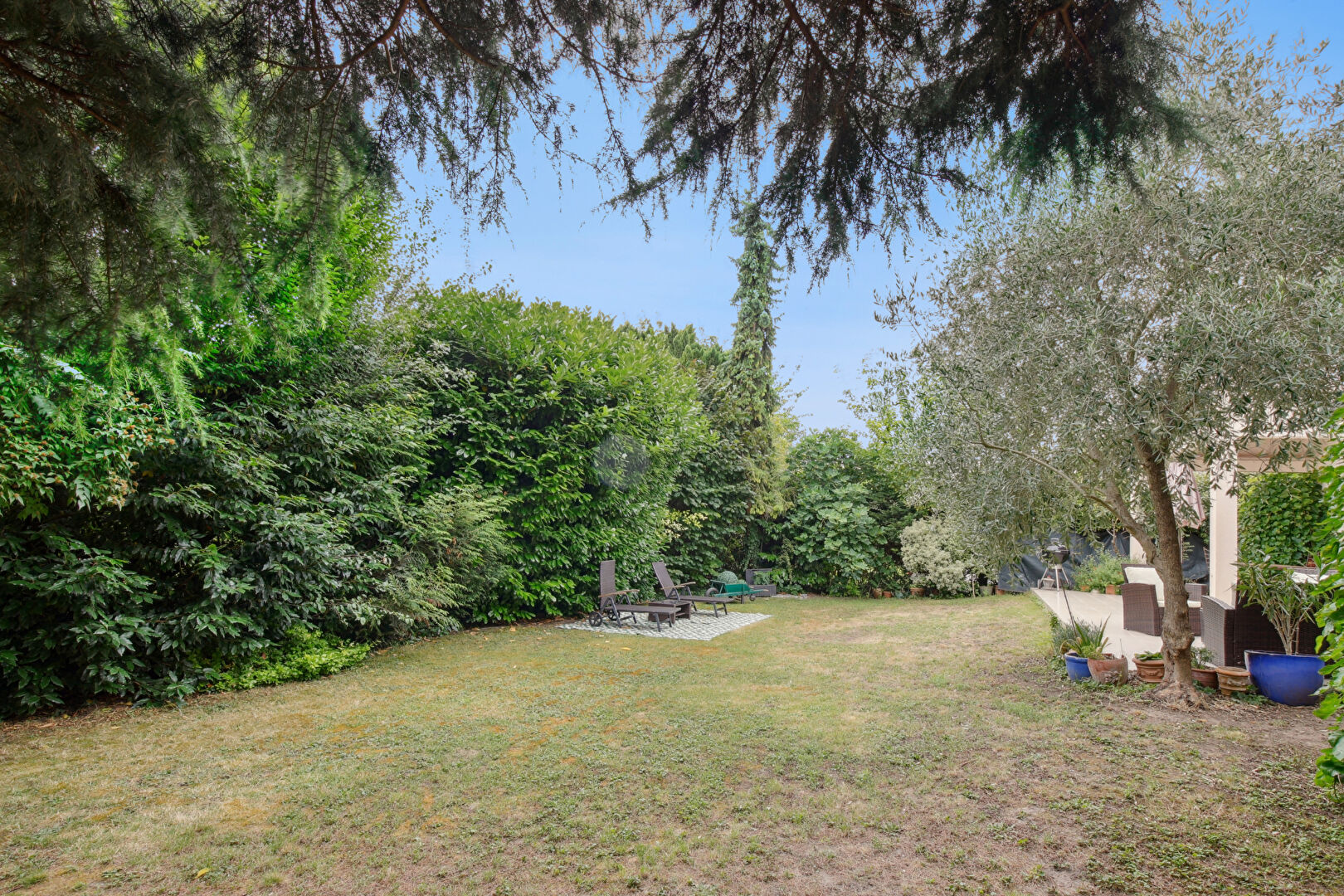 Maison Chatou 7 pièces 225 m2 sur un terrain de 810 m²