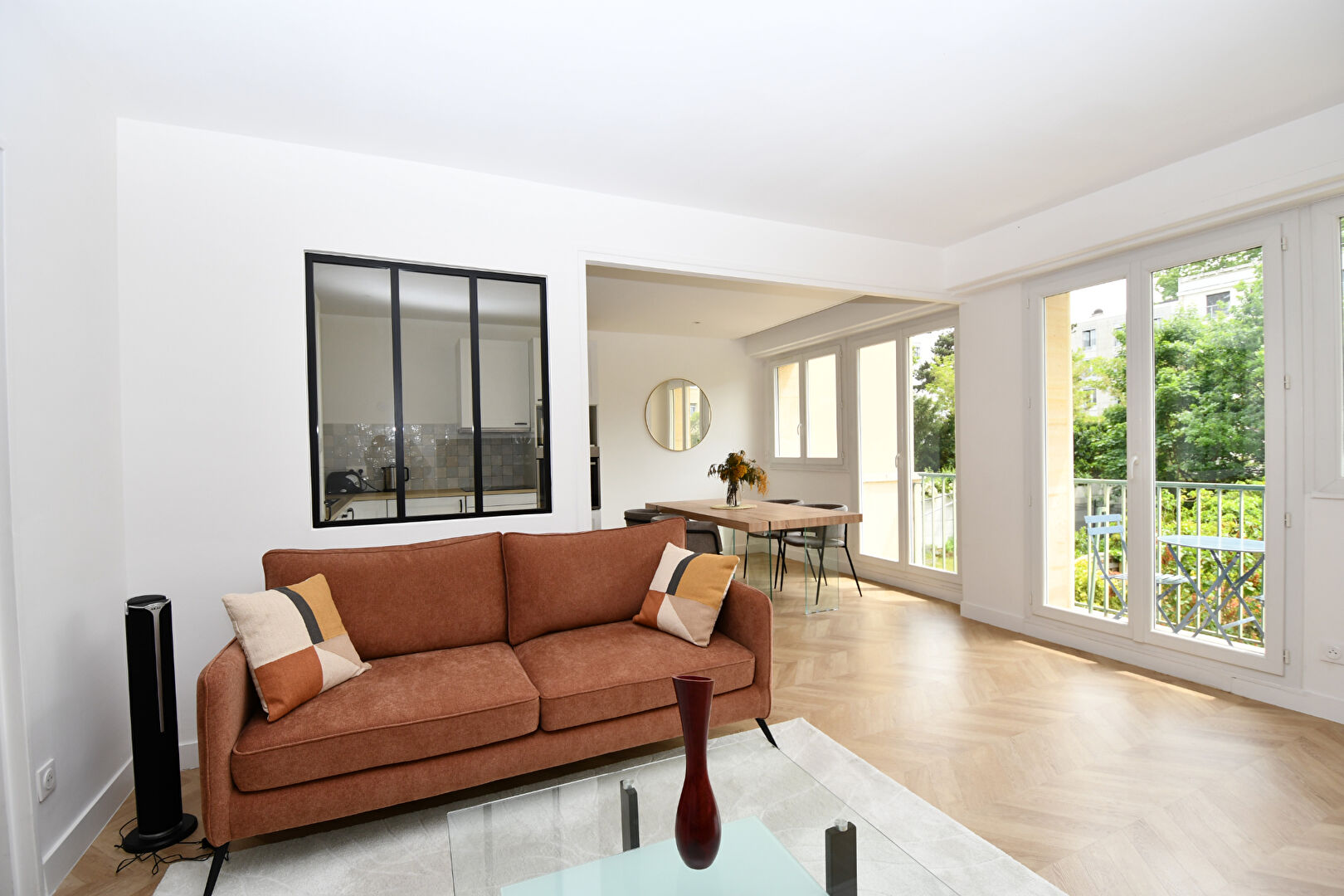 Le Vésinet – Appartement 3 pièces rénové, calme et lumineux, 15 minutes à pied du RER