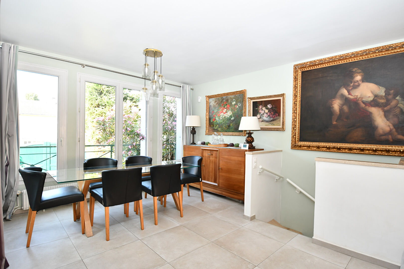 Maison située à Chatou de 148 m² sur 558 m² de terrain