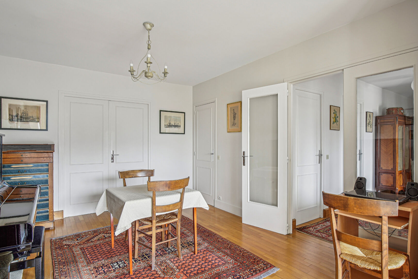 Chatou appartement familiale de 114 m² avec 3 chambres terrasse et balcon