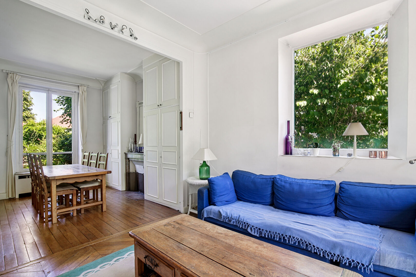 Elégante maison de caractère de 204 m² au sol  sur un terrain de 672 m² dans un secteur prisé à 10 mn du RER