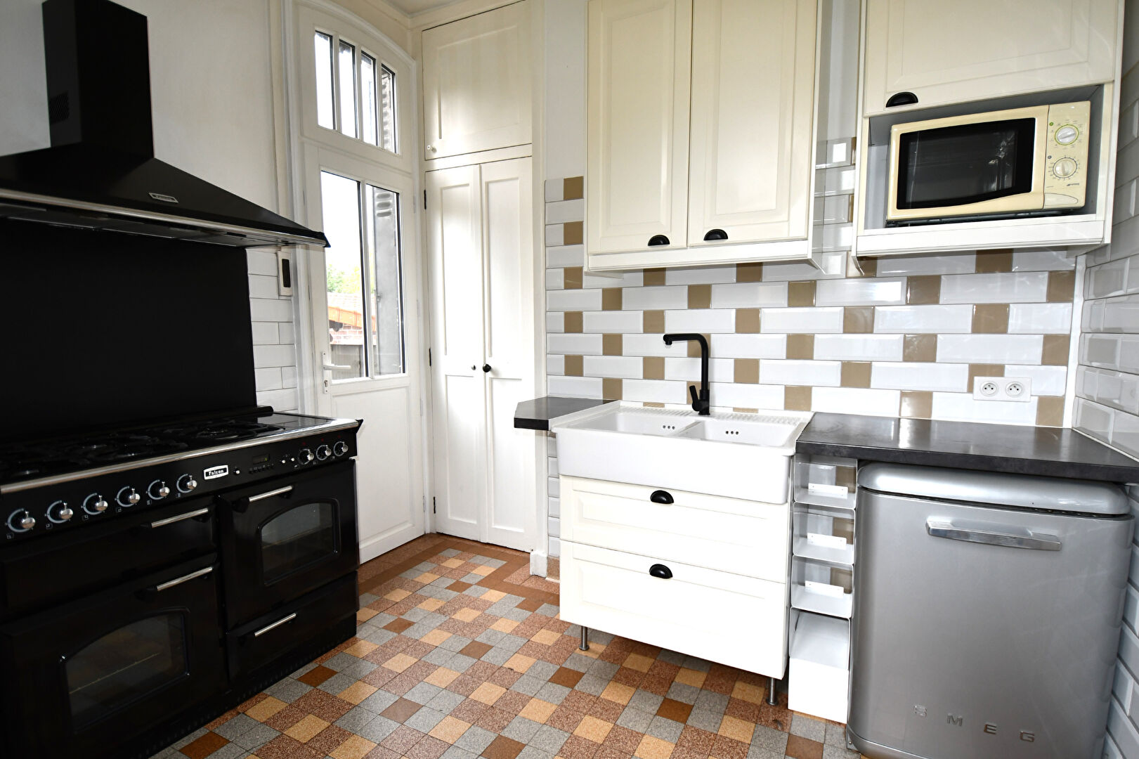 Maison avec 6 chambres située dans le TRIANGLE D’OR à 6mn du RER