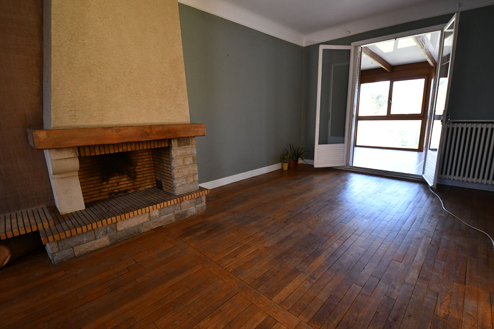 Maison située à Chatou avec 4 chambres sur 535m² de terrain