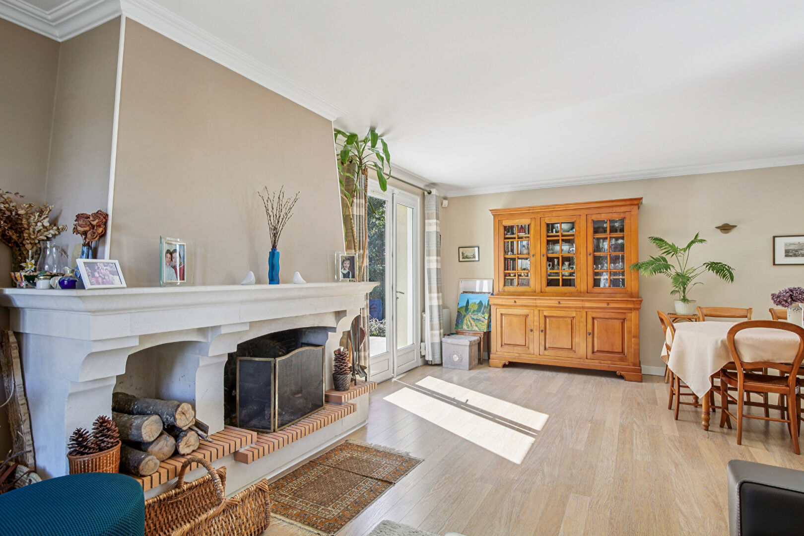 CHATOU  Maison familiale de 176 m² au sol avec grand jardin sans vis-à-vis, Lisière du Vésinet