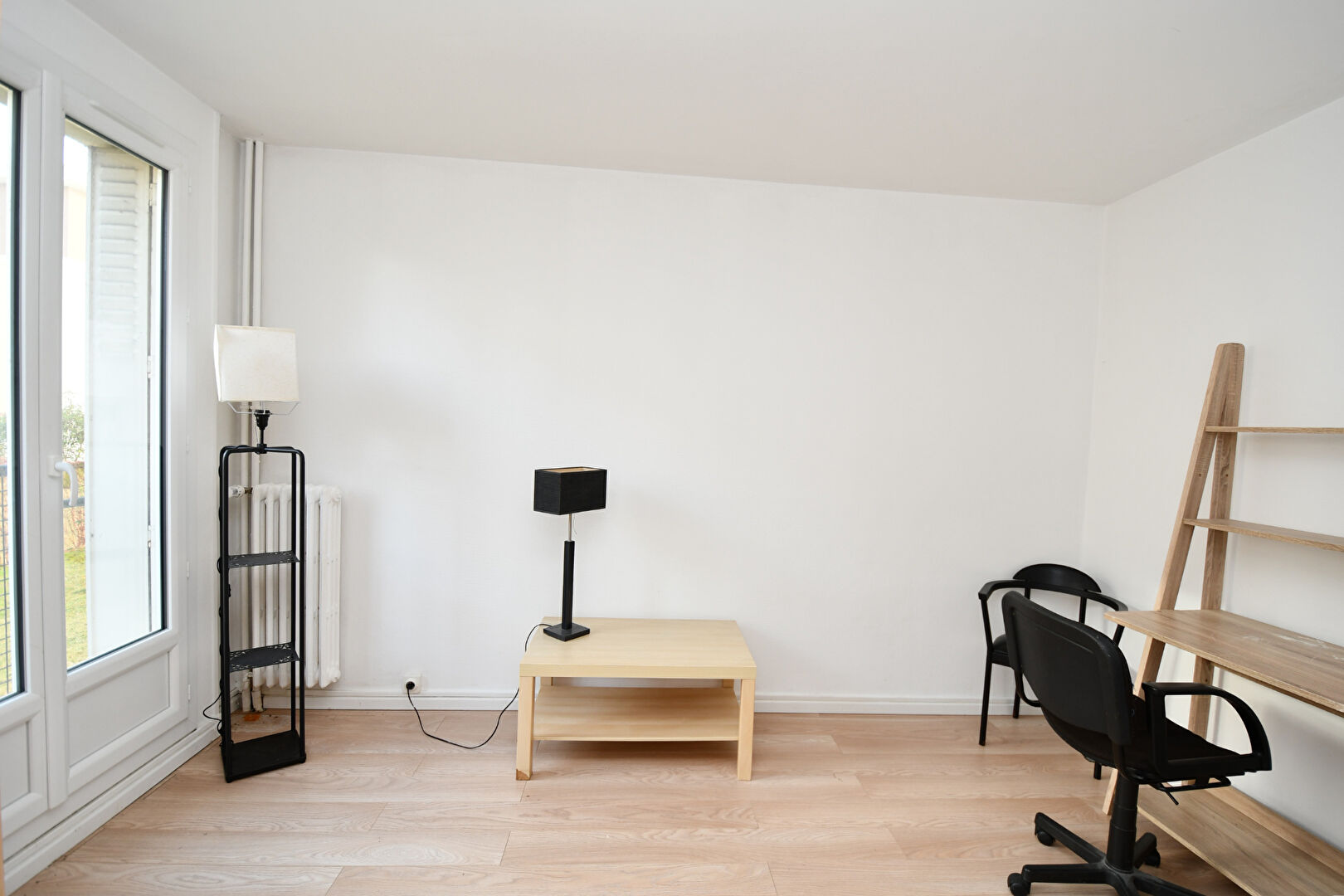 CHATOU Appartement de 42 m² avec une chambre avec cave