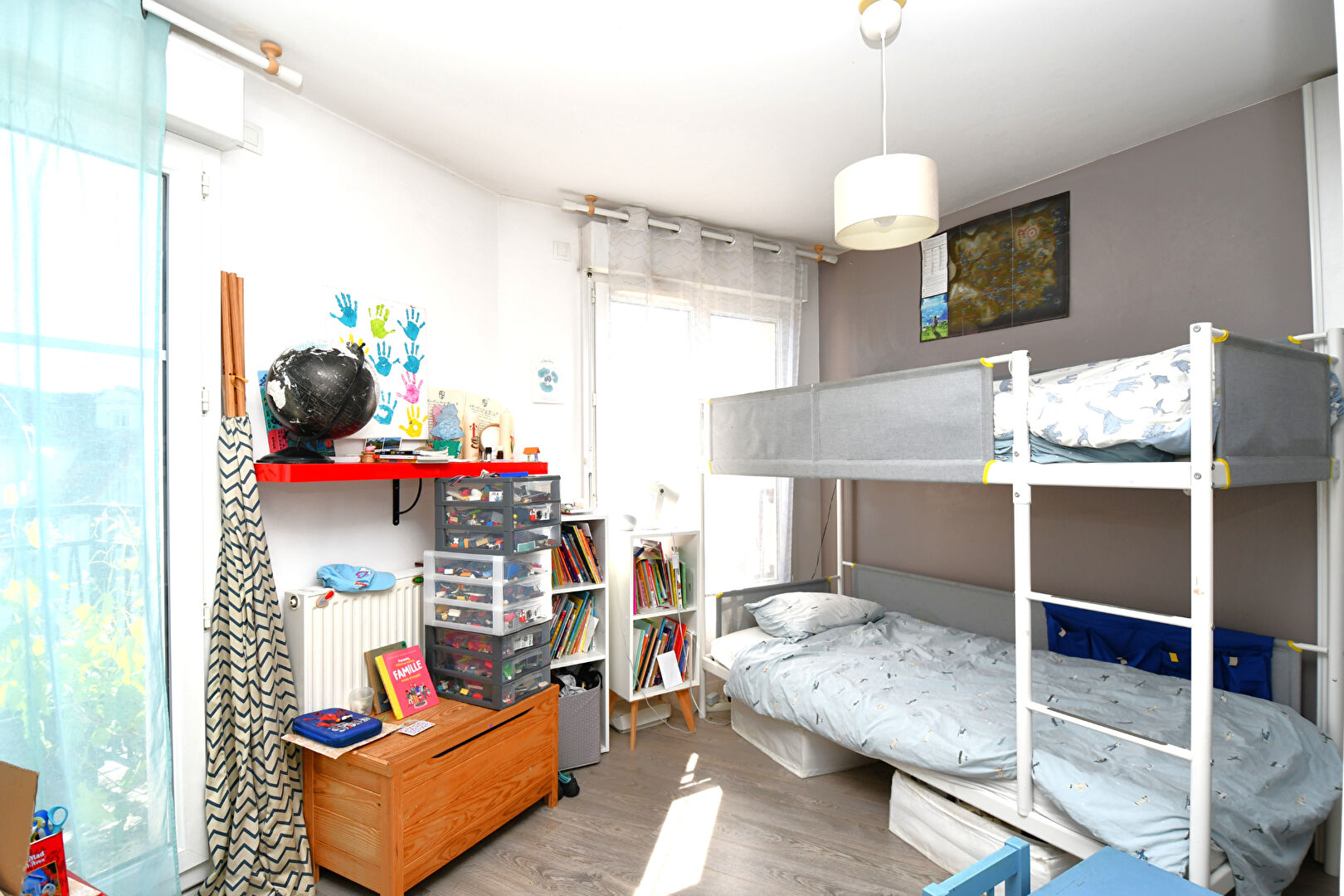 Appartement situé à CHATOU sur 3 niveaux avec jardin