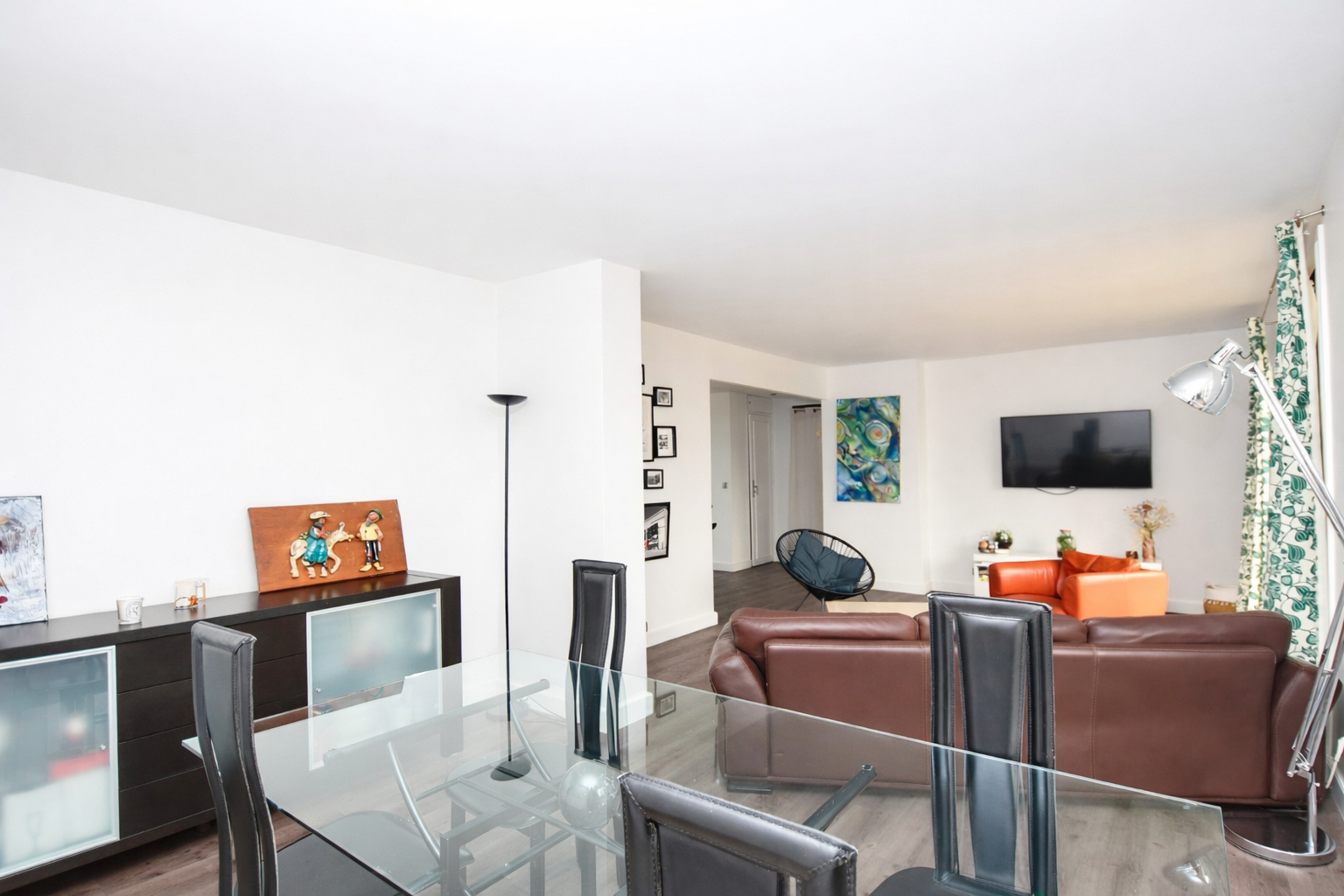 CHATOU – Appartement 4 pièces 87 m² – 3 chambres – un balcon exposé sud-est – Lumineux et au calme