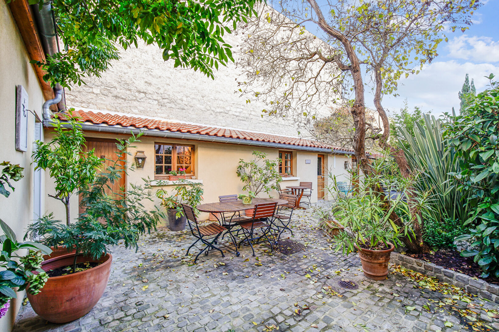 LE PECQ QUARTIER MEXIQUE 13 minutes RER , Maison de 7 pièces 145 ² avec 3 chambres et dépendance