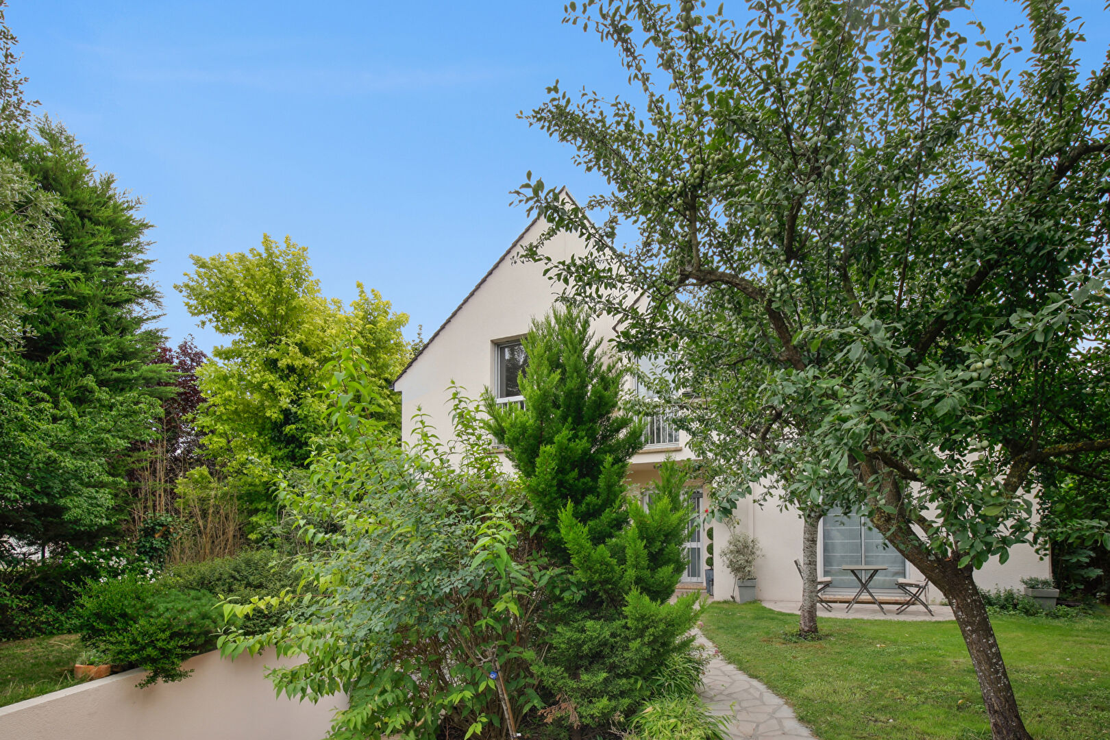 Maison Chatou 7 pièces 225 m2 sur un terrain de 810 m²