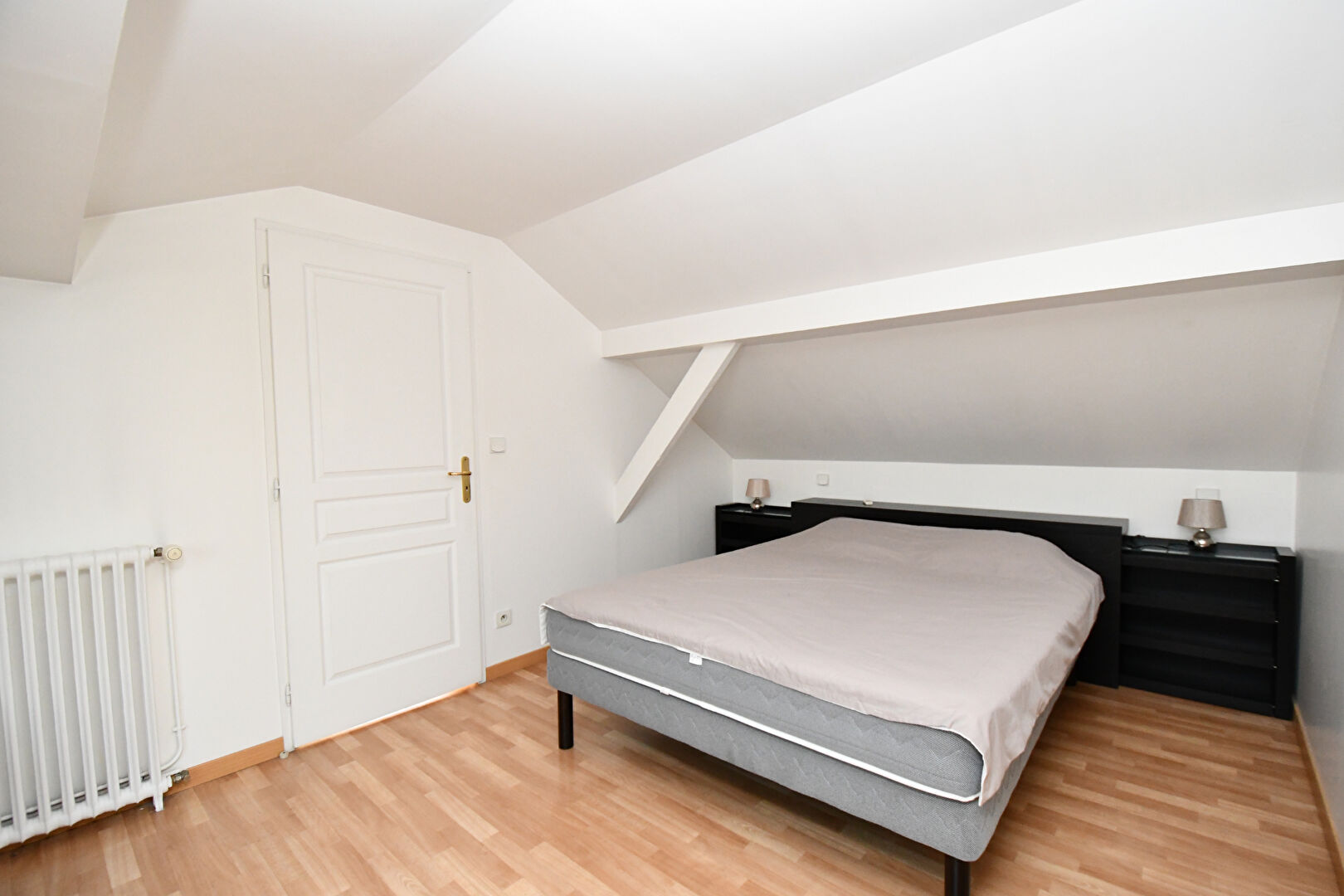 MONTESSON LIMITE LE VESINET – Maison familiale de 204 m² – proche Seine à 18 minutes à pied du RER