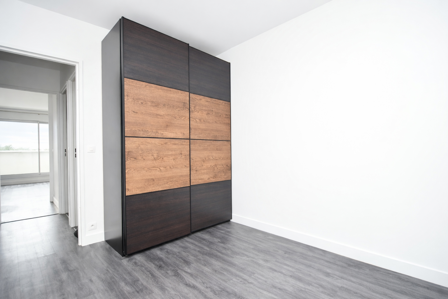 BAS DE CHATOU – Résidence de standing – Appartement 2 pièces 45 m² avec cave et box – 5 mn RER