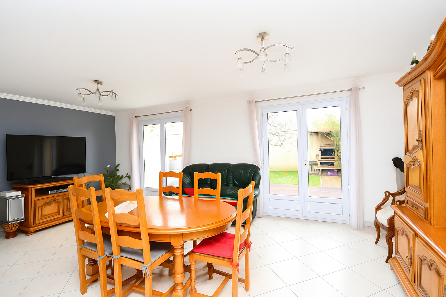 CHATOU maison récente de 2010 avec 3 chambres  sur terrain de 186 m²