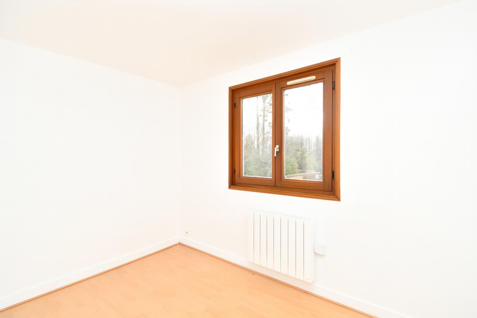 Maison située à Chatou 132 m2 au sol et 94 M² Carrez – Jardin de 80 m²  à 10 mn RER