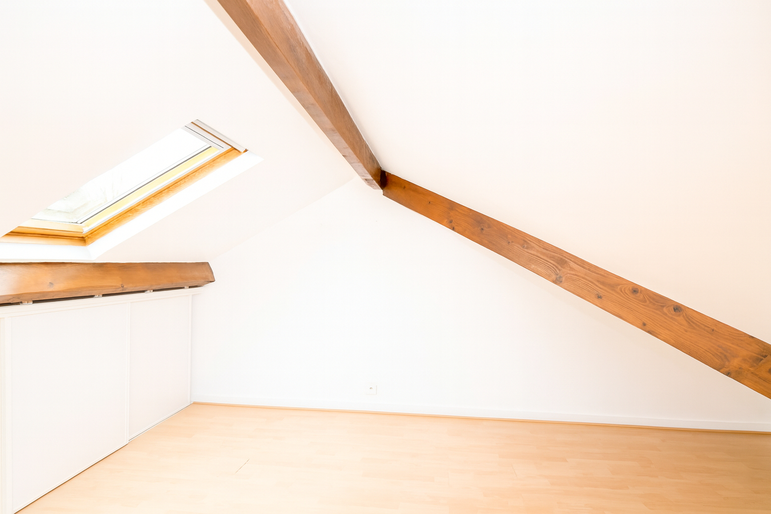 Maison située à Chatou 132 m2 au sol et 94 M² Carrez – Jardin de 80 m²  à 10 mn RER